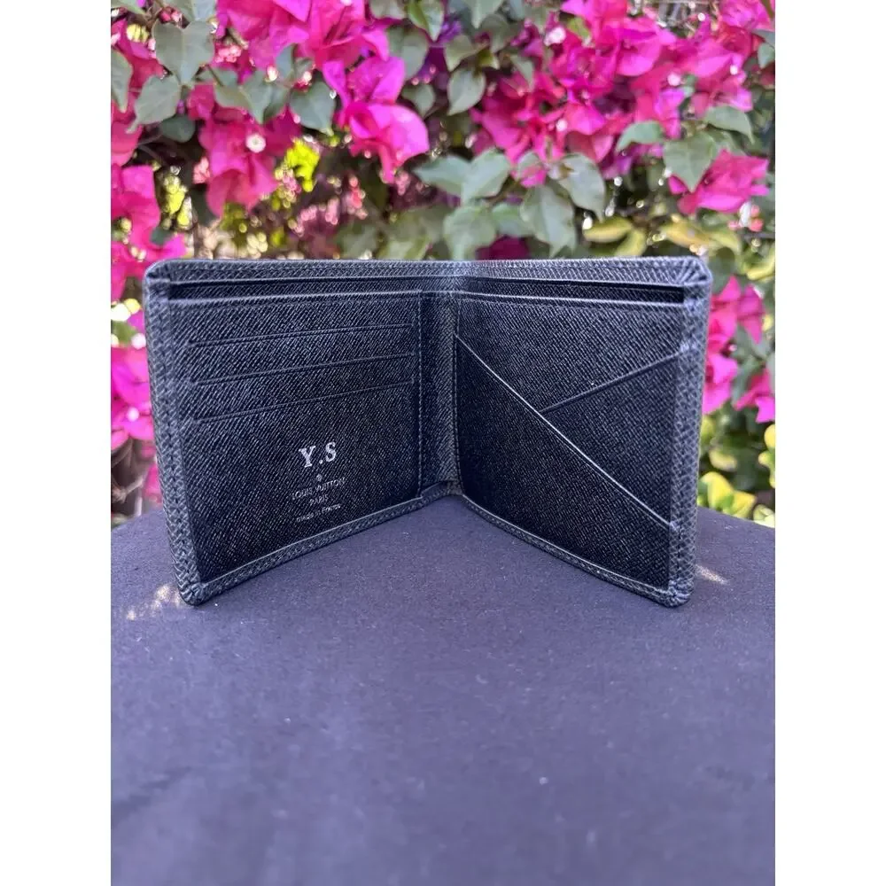 Louis Vuitton Taiga Leather Multiple Bifold Wallet Slender Black
