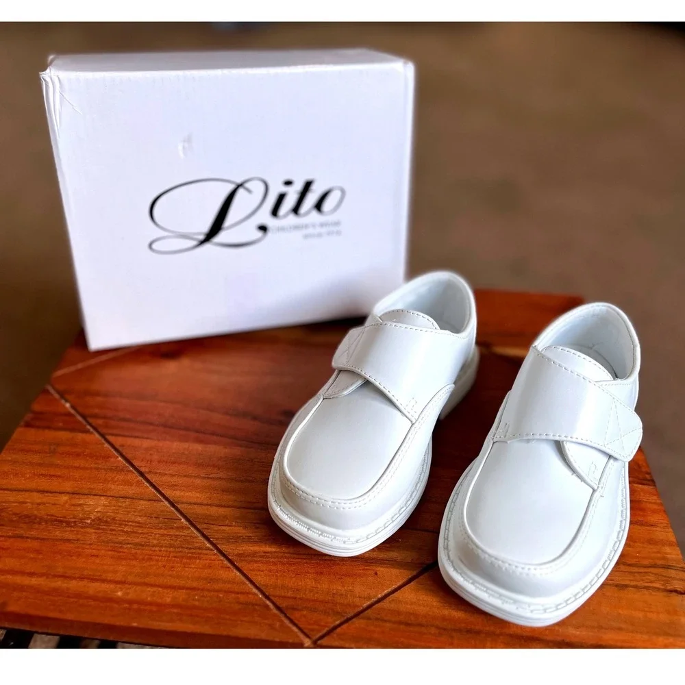 Lito Frank-A‎ Boys White PU Dress Shoes Hook and Loop Loafers Size 8 NEW
