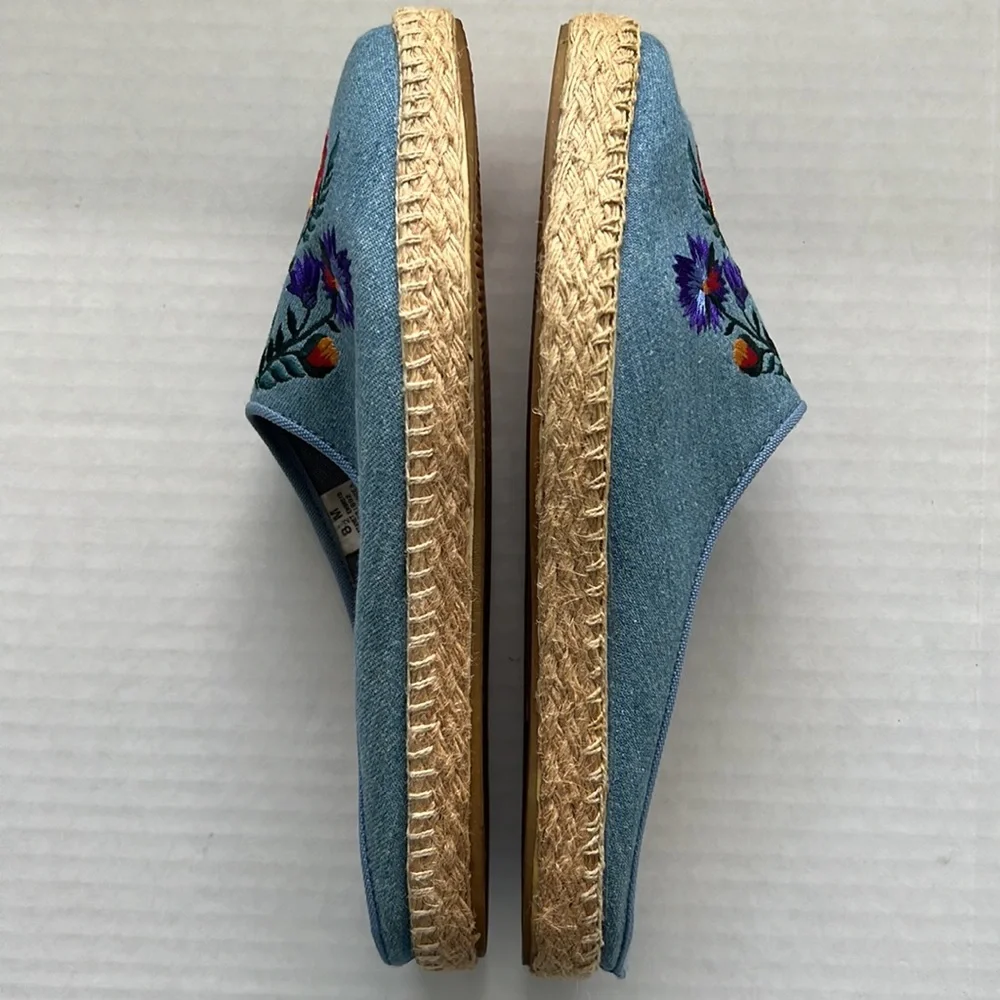 Liz Claiborne slip espadrille