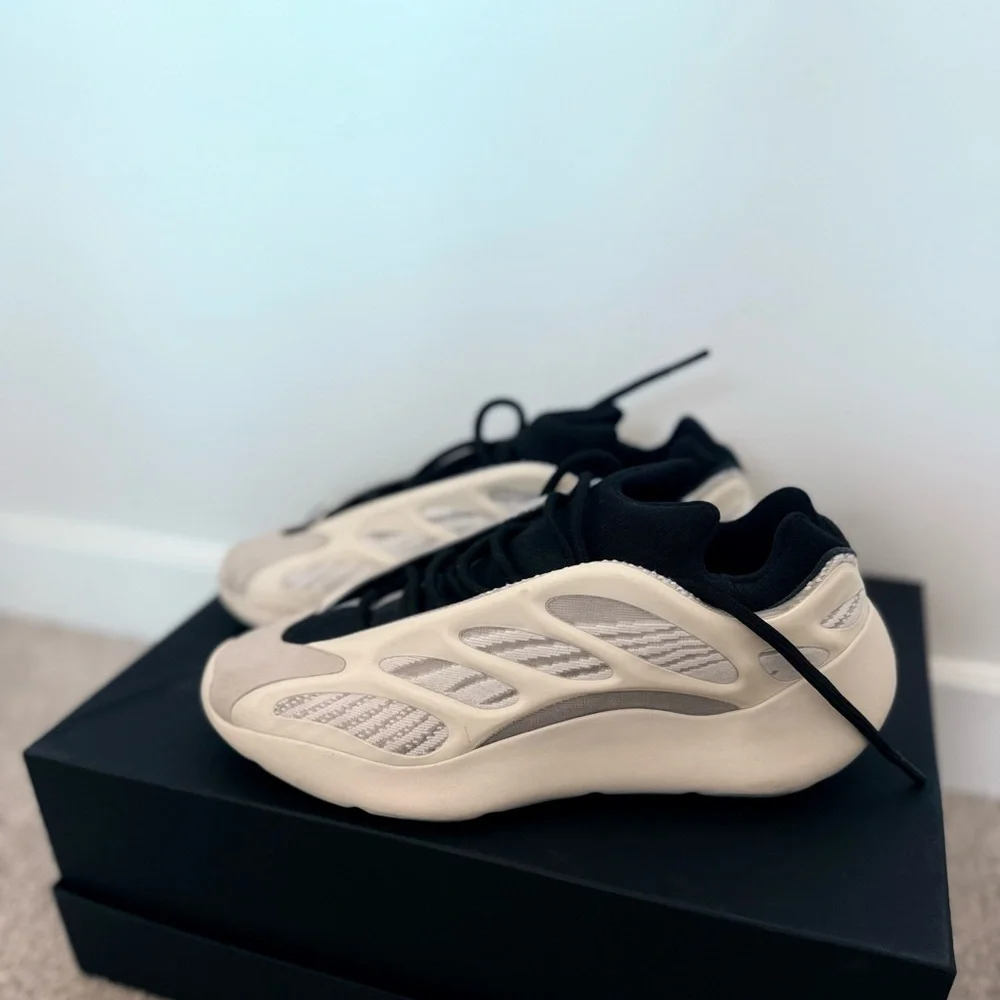 Yeezy trendy sneakers
