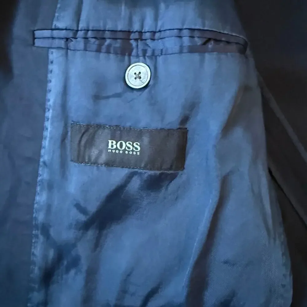 Hugo Boss pre own