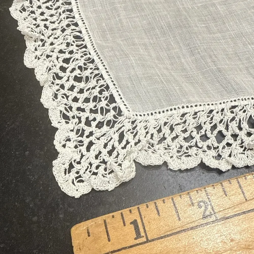 Antique Vintage White Linen Bridal Handkerchief Deep Crochet Lace Fan Border