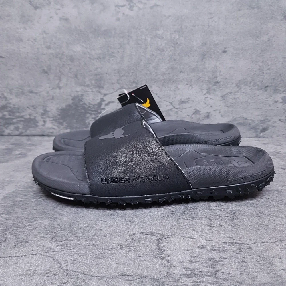 Under Armour selling pair
