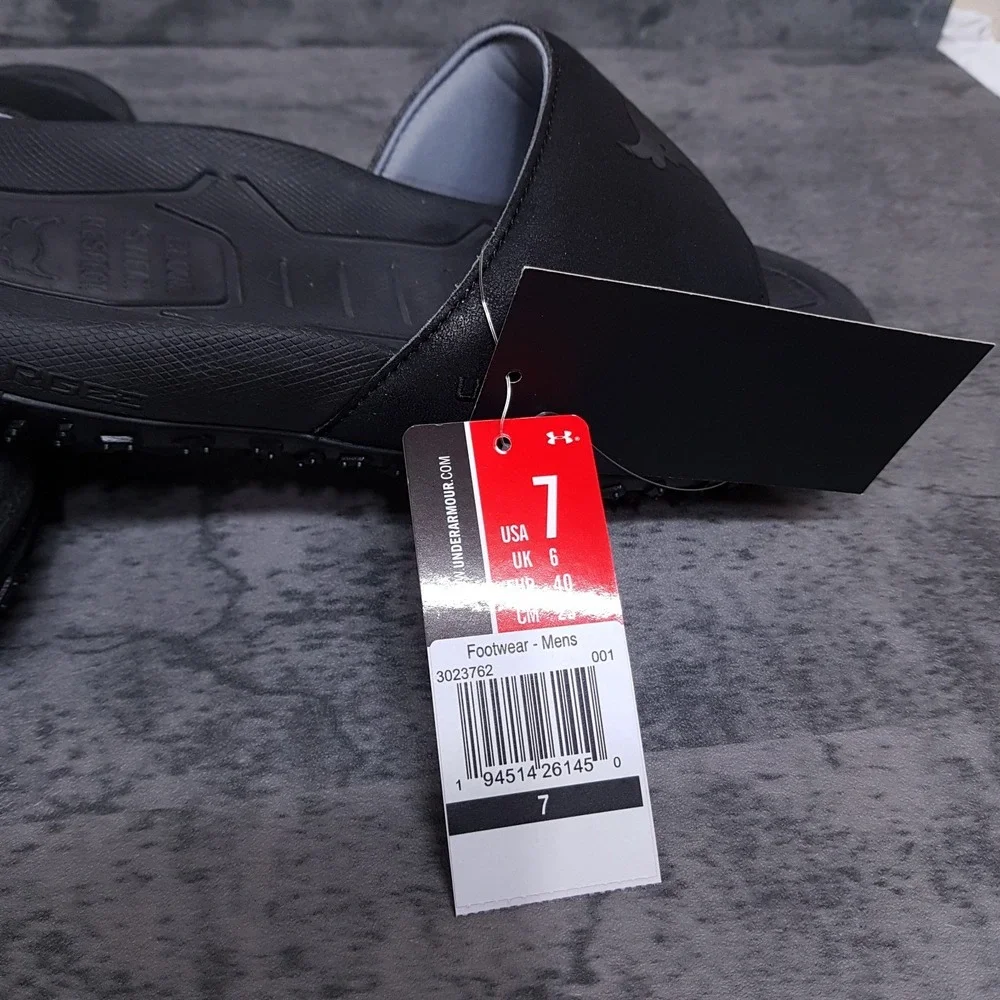 Under Armour selling pair