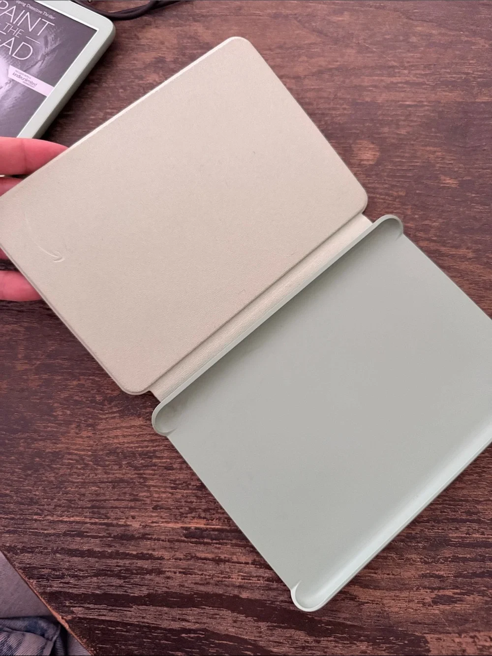 Amazon slim reader