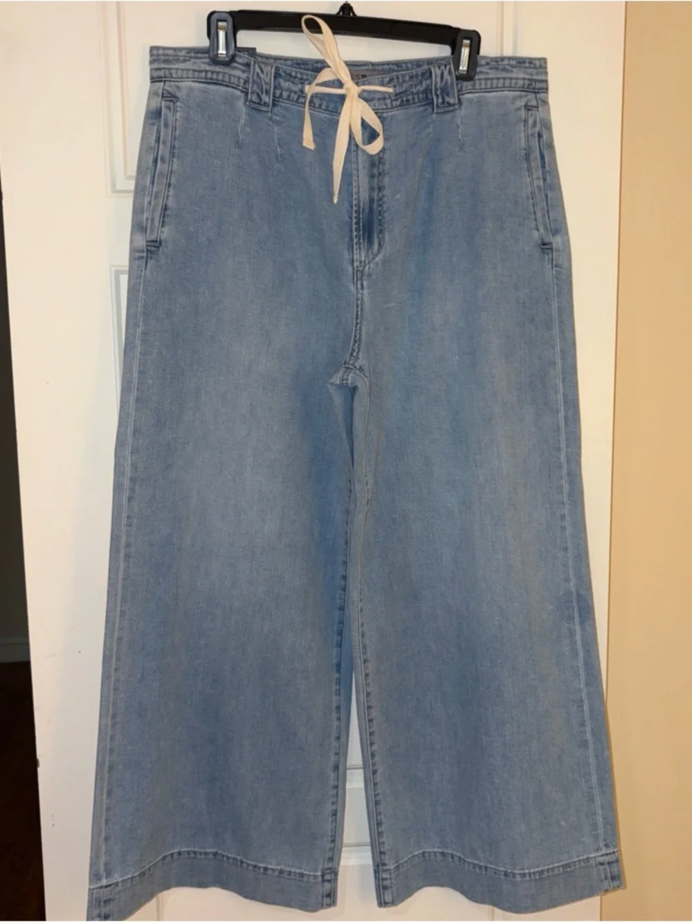 Joe’s Wide Leg Jeans with Tie at Waist (NWT) size 32