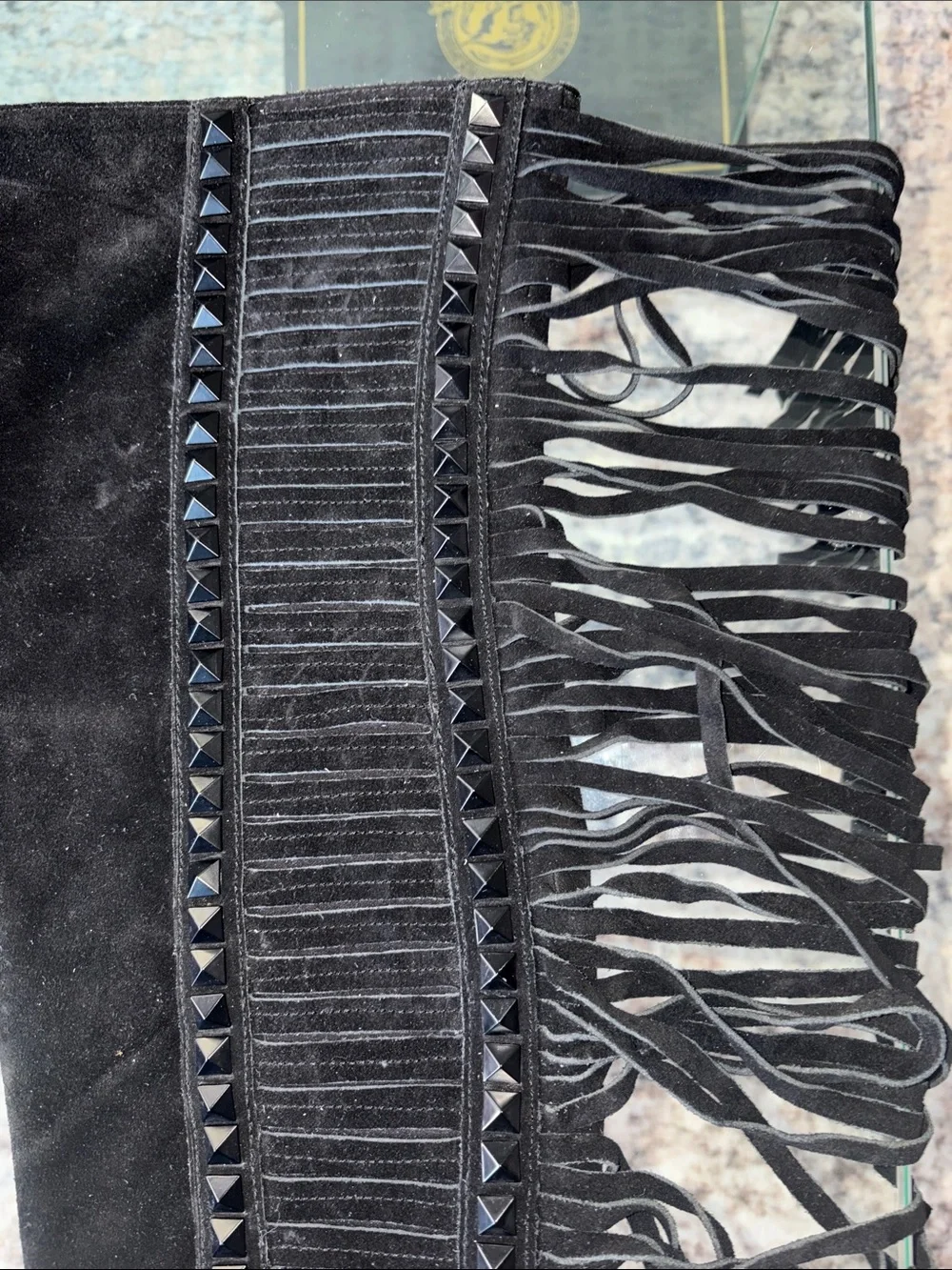 Ash stylish black