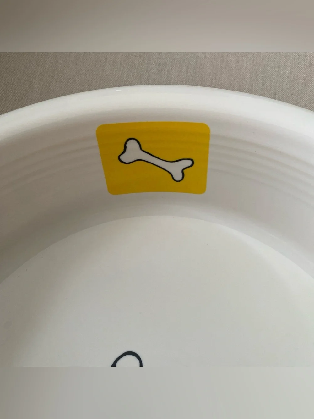 Set of 2 Fiesta 2 Quart XL Serving Bowls Woof Dog NWT Pristine 64 Ounce 10 5/8 “