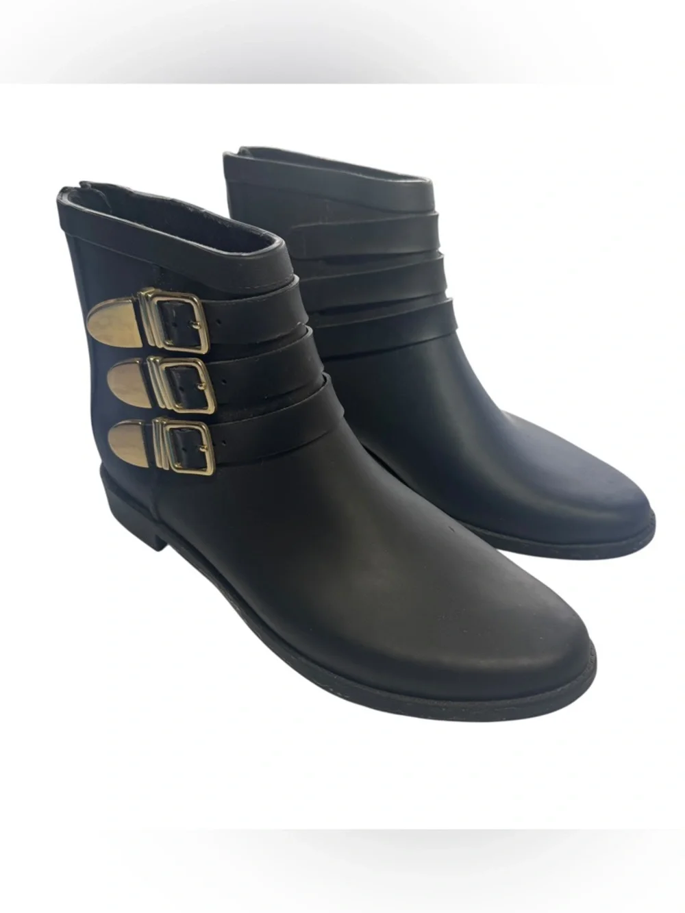 Loeffler Randall loeffler randall
