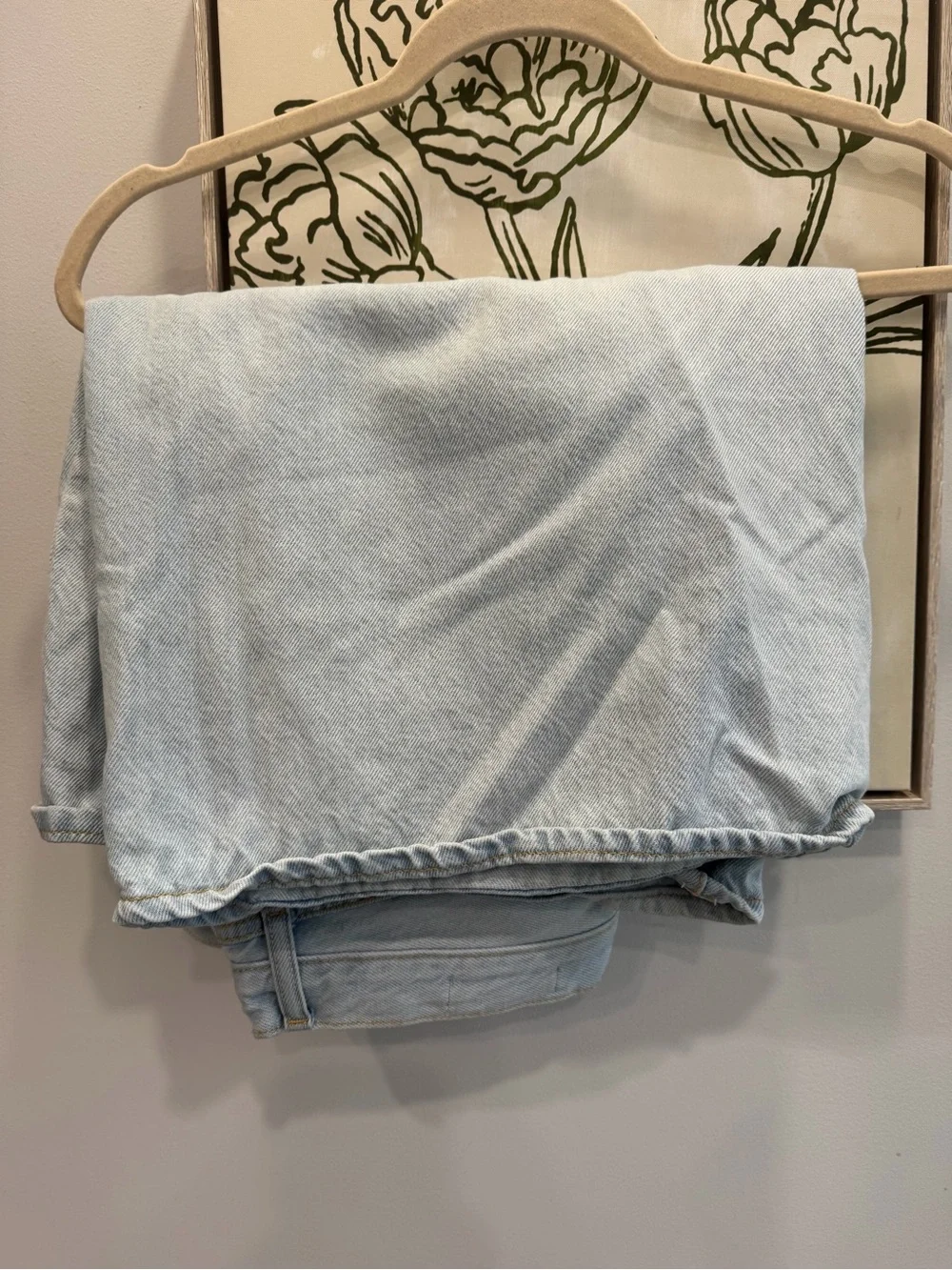 Universal Thread details styling rise