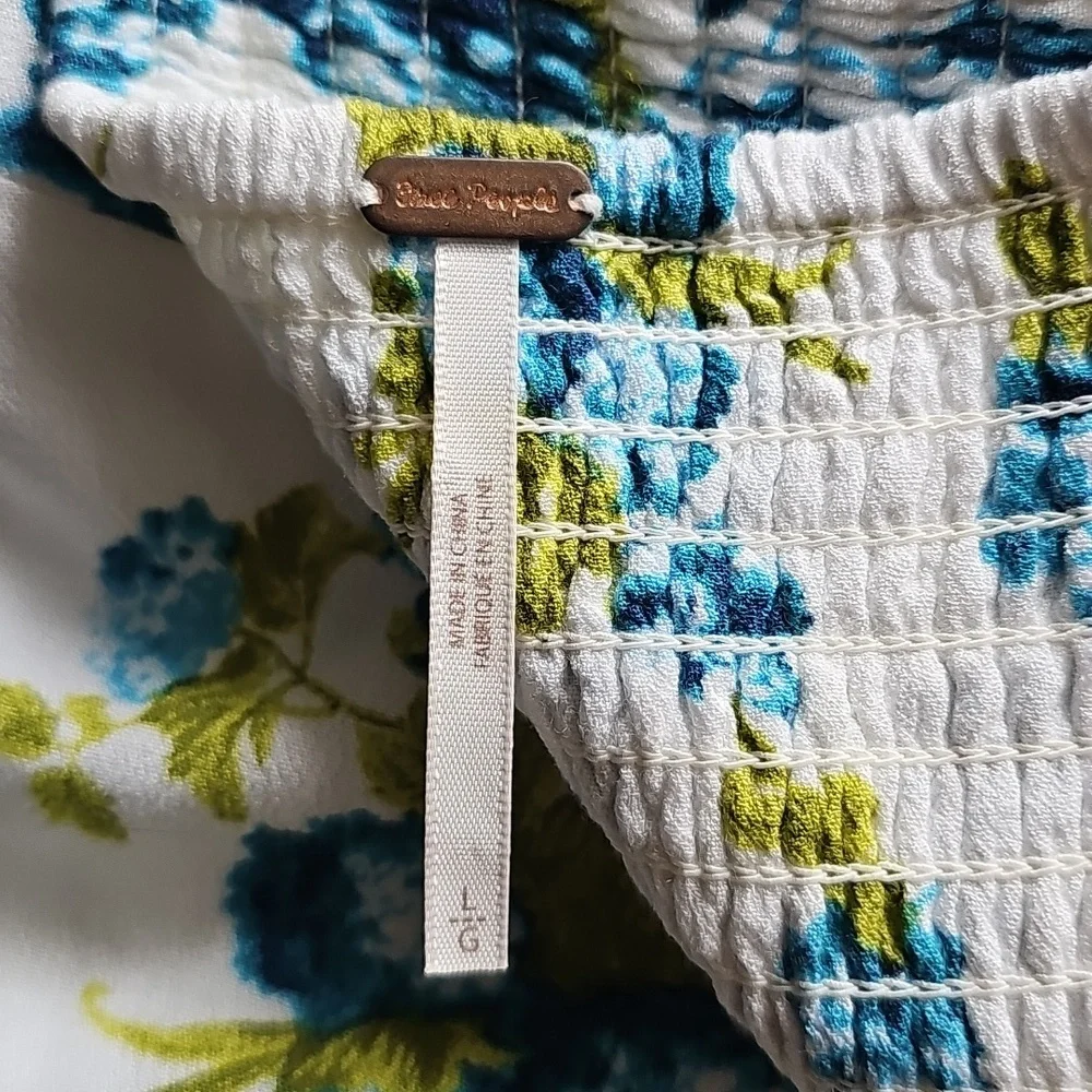 Free People lightweight square