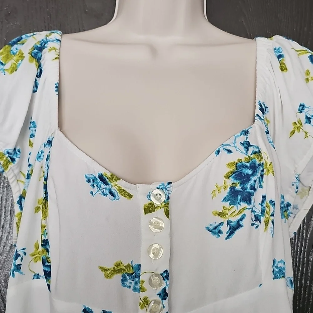 Free People lightweight square