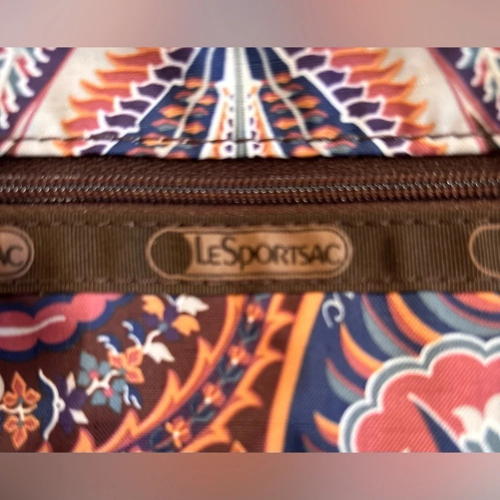 Lesportsac fantazmic floral