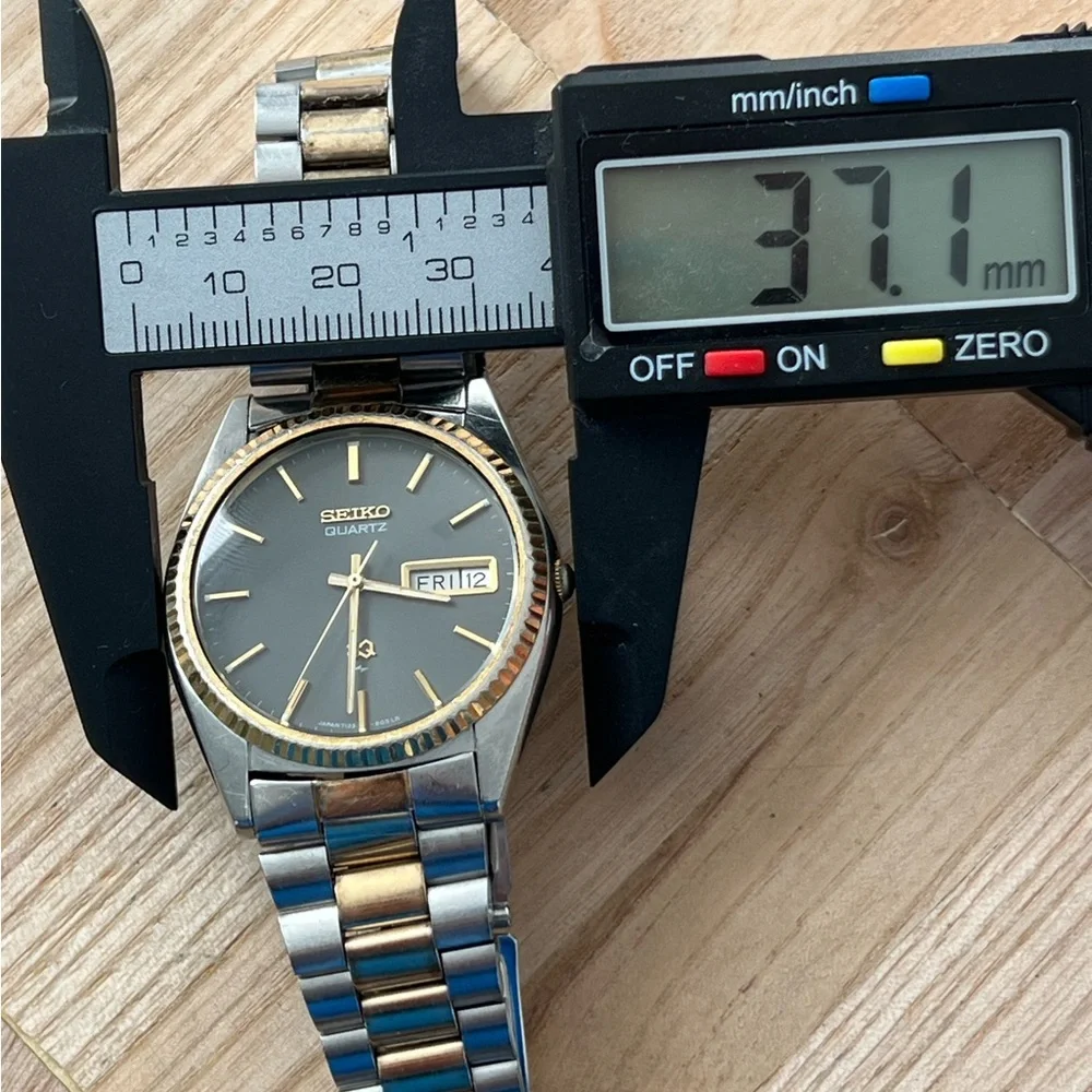 Seiko brand sq