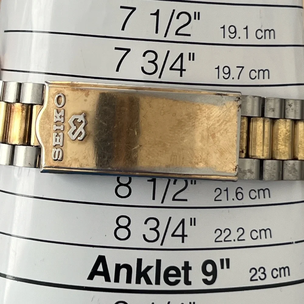 Seiko brand sq