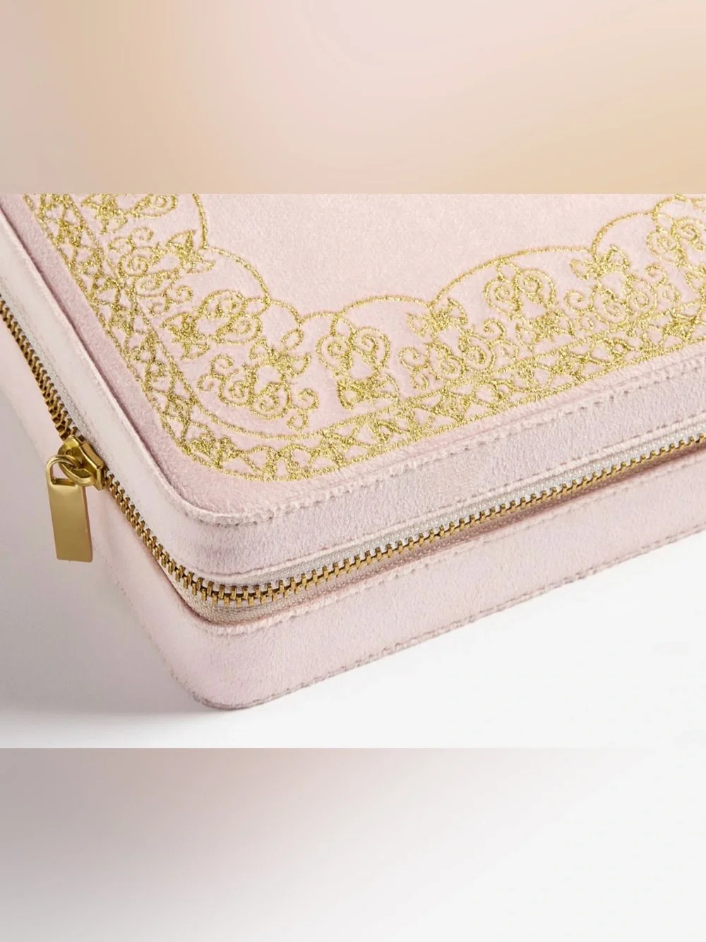 LoveShackFancy Blush Velvet Embroidered Jewelry Box, New in Box, Retail $99