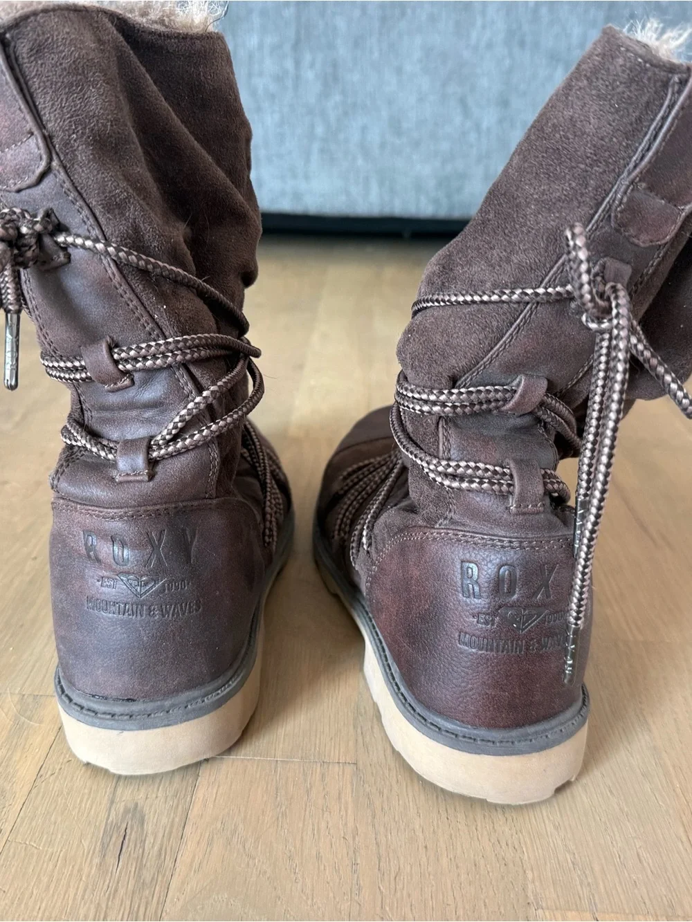 Roxy Brown Faux Fur Lined Wrap Lace Winter Boots
