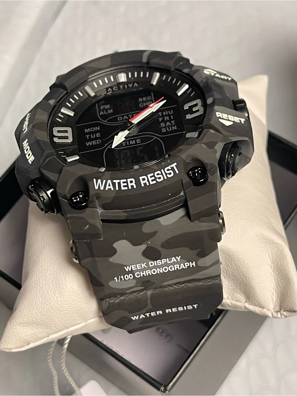 Invicta brand new