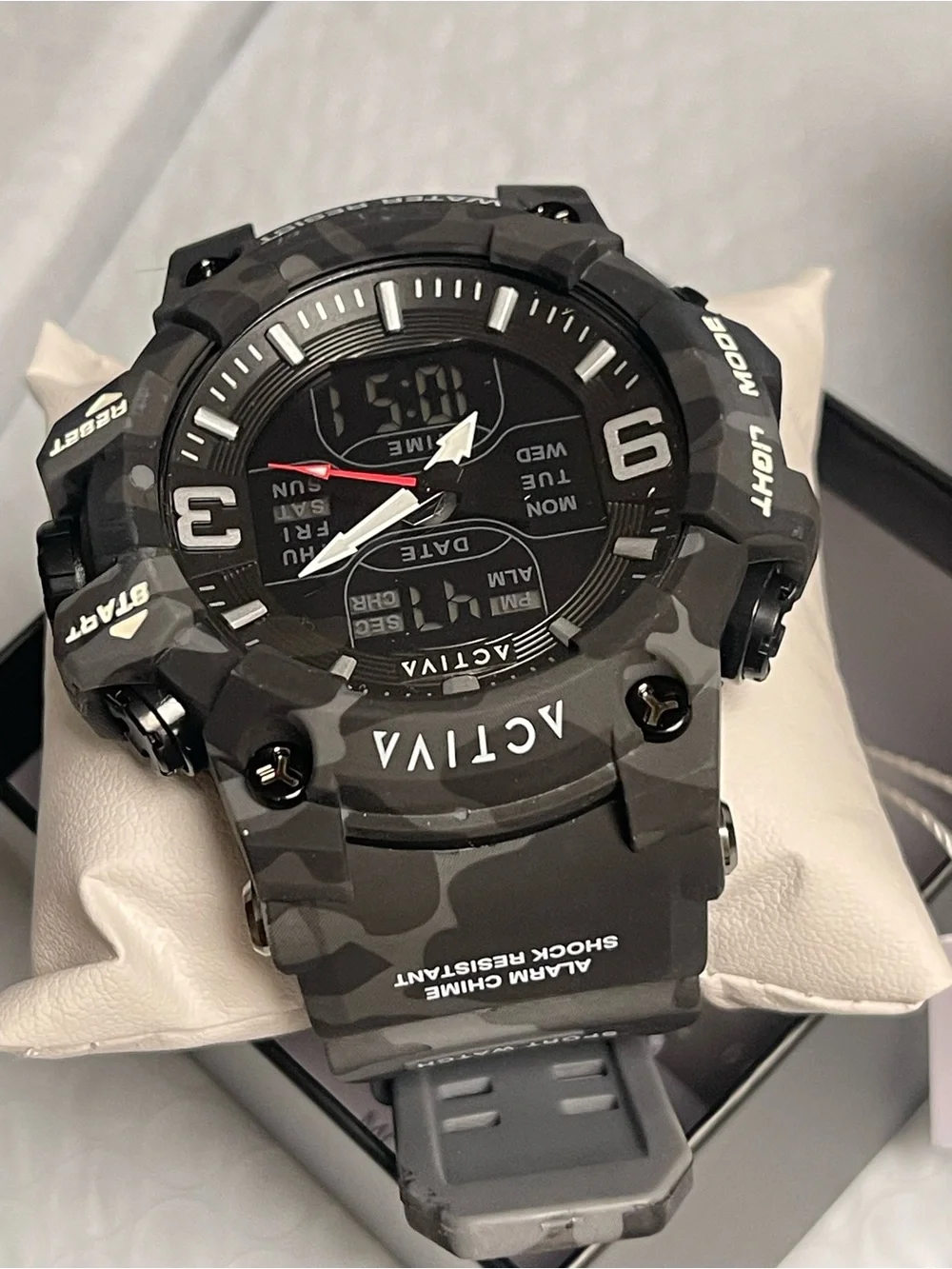 Invicta brand new