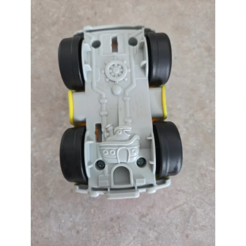 Fisher Price Little People Donald Duck Bouncing Car Magic of Disney