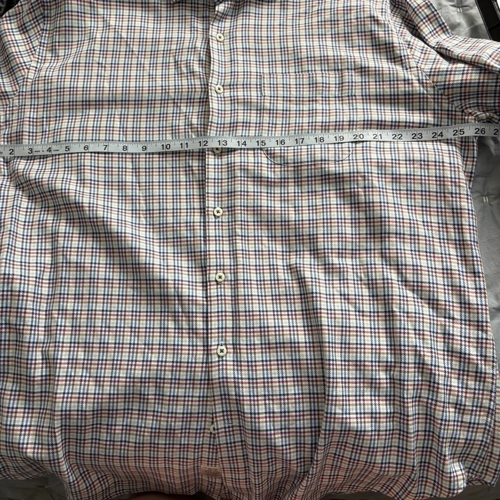 Peter Millar excellent size