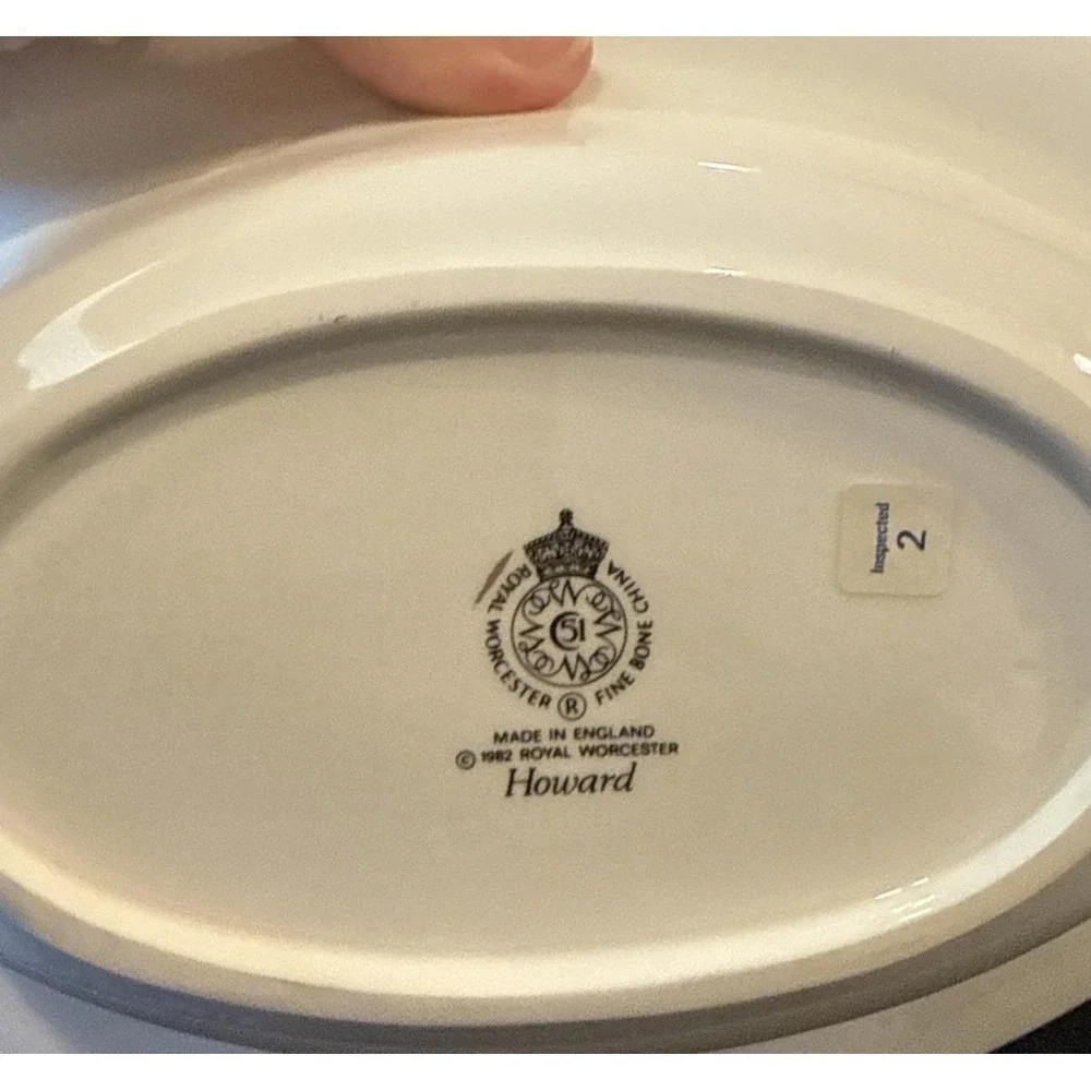 Royal Worcester Howard Pink Gold Trim Oval Vegetable Serving Bowl England Retro