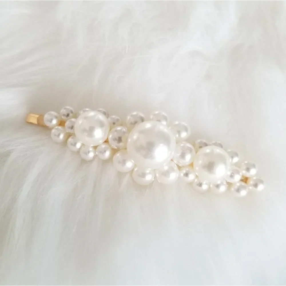 MODA ME COUTURE faux pearl