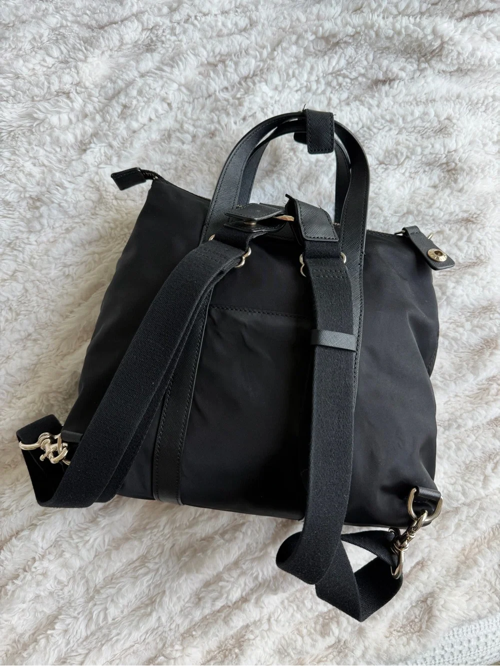 RARE Henri Bendel Black Nylon & Leather Bag with Gold Hardware and Charm