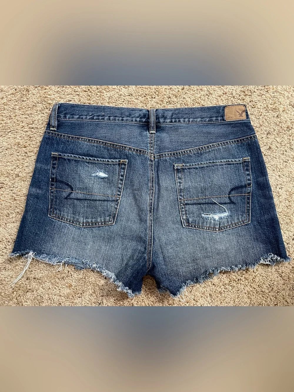 American Eagle Outfitters tag loose