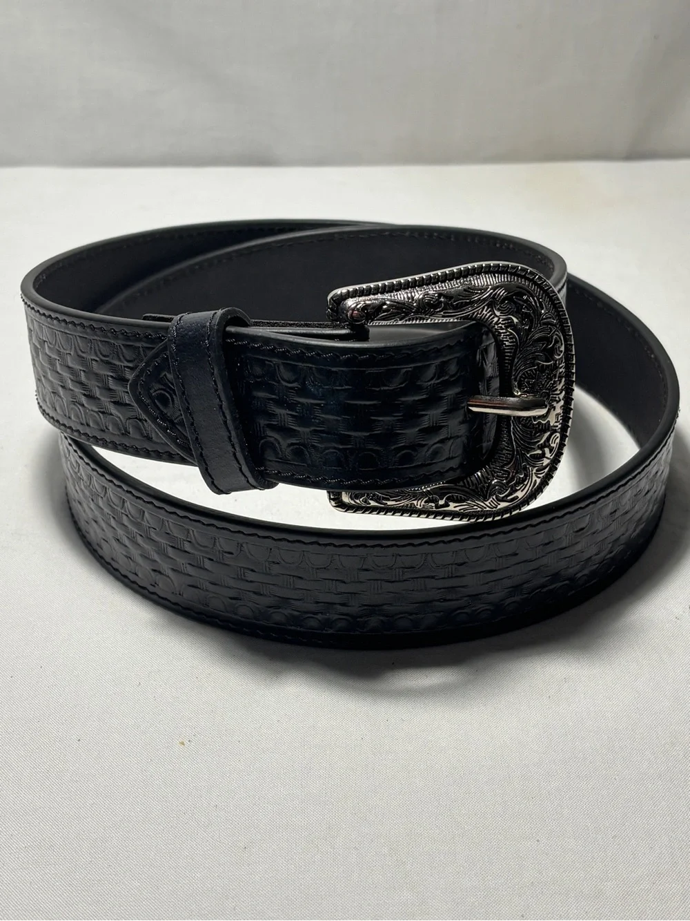 New Fullgrain Western Belt Handmade by Leather Artisans Black Size 40
