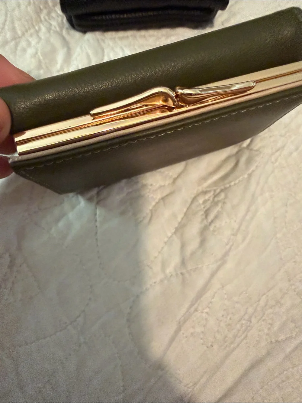 Christina slim leather
