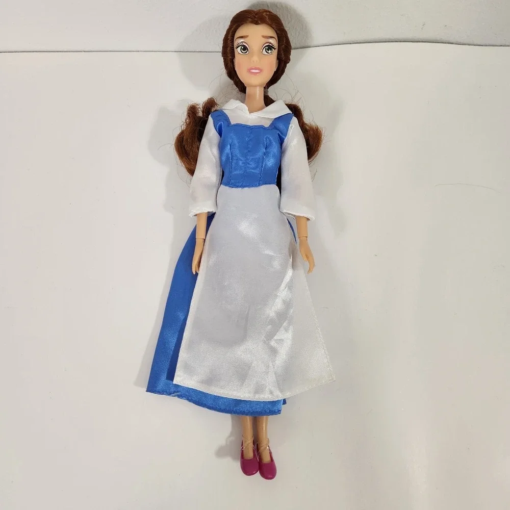 Disney collector outfit