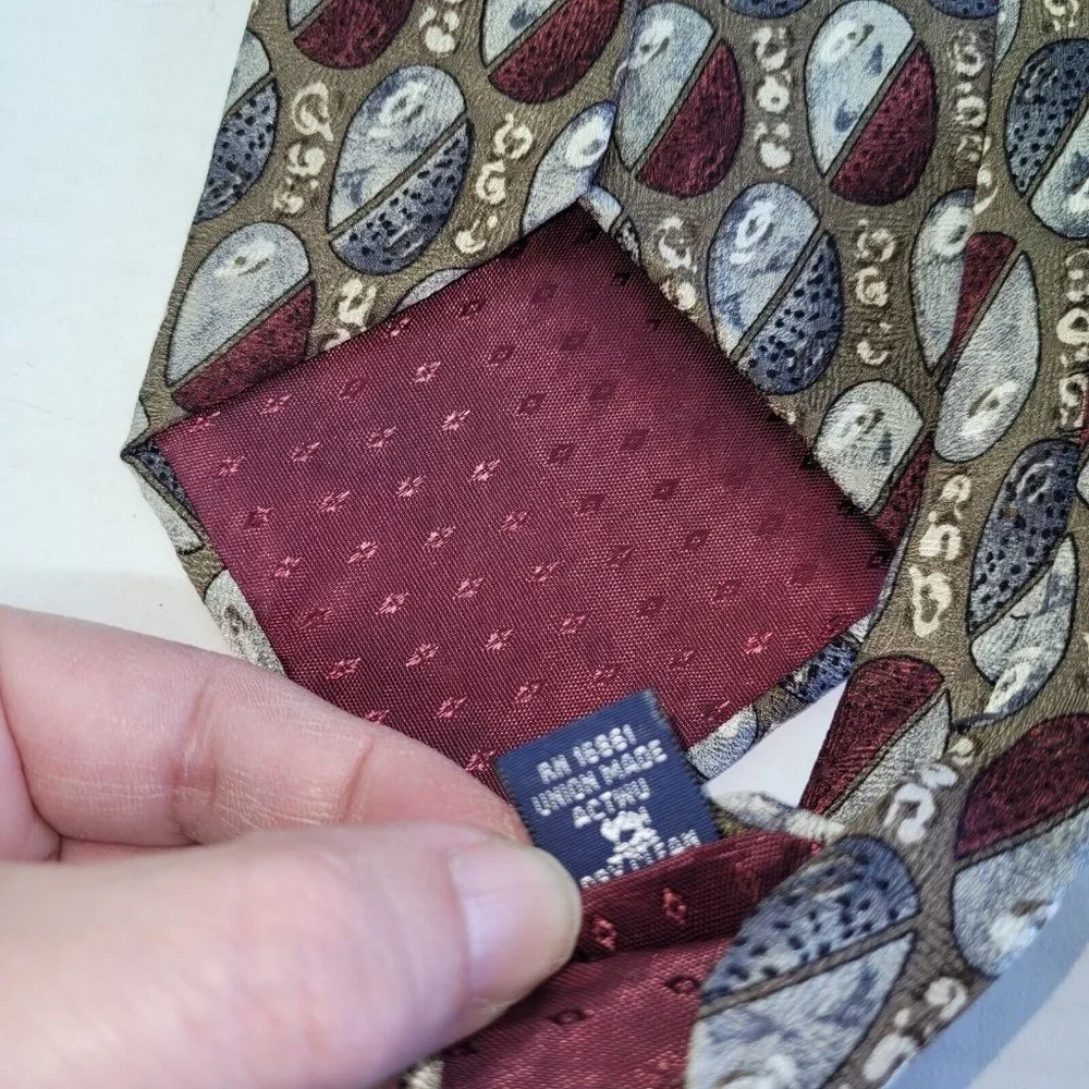 Bellagio ties are