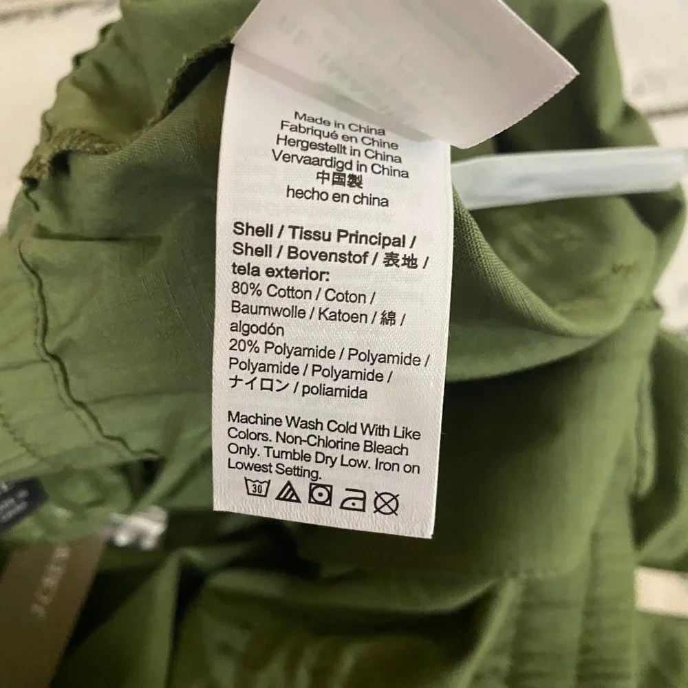 J. Crew Pull-on cargo short XL