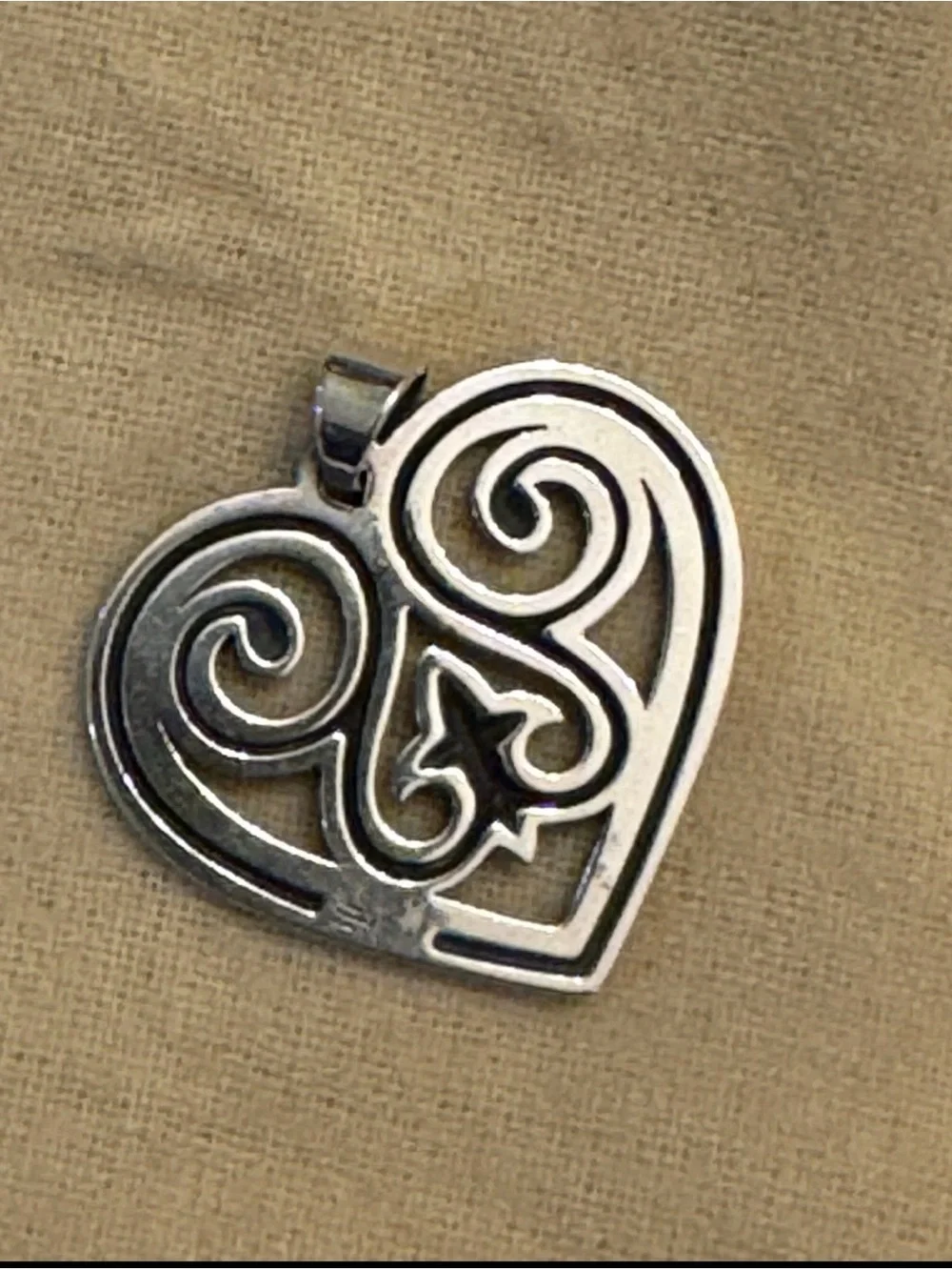 James Avery Silver Heart Filigree Brooch