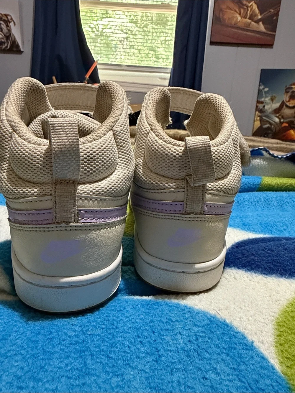 Nike youth high