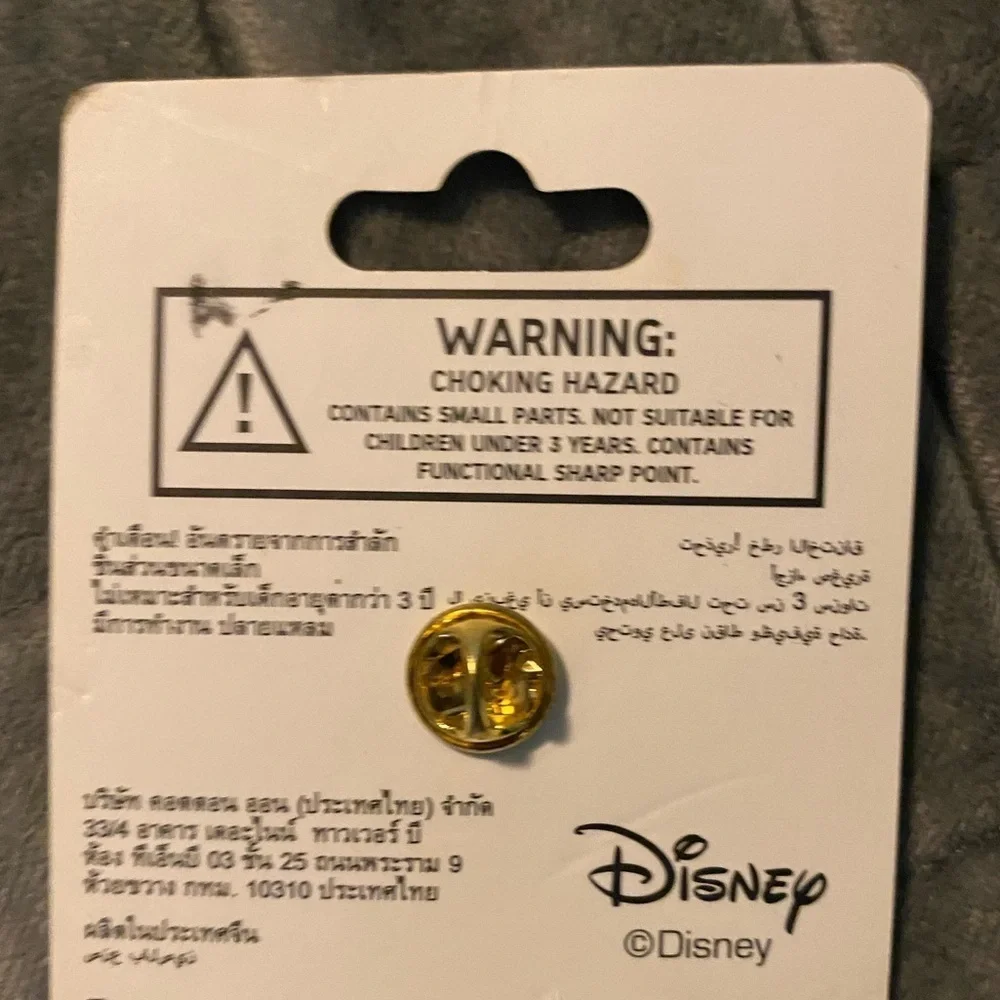 Disney little mermaid enamel pin