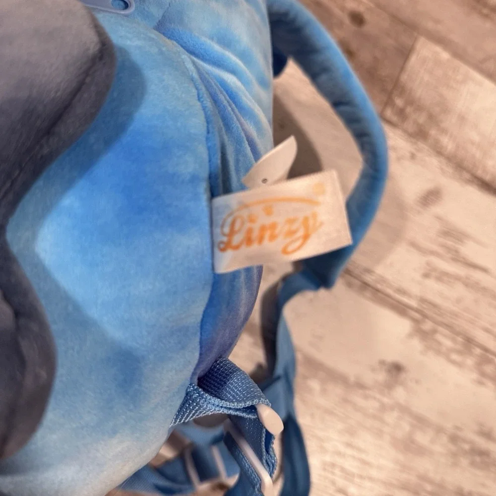 Linzy plush triceratops