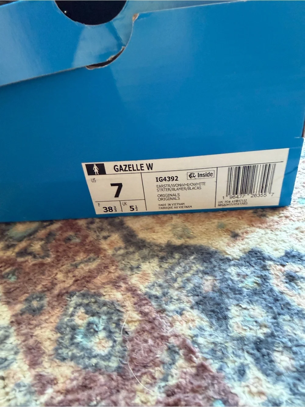 adidas strata” box