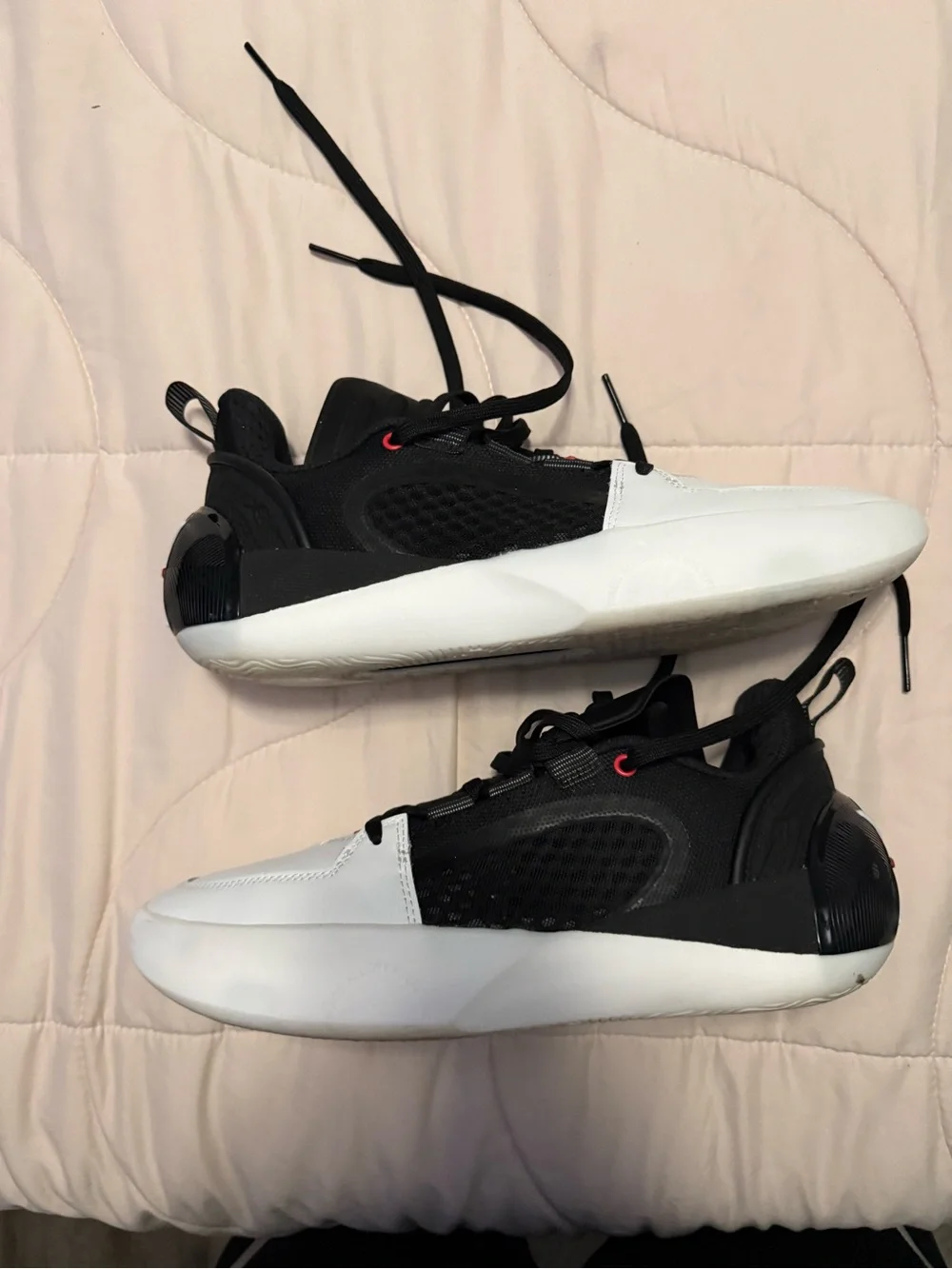 Men's Li Ning Wade all city 12 encore Black and White Performance Sneakers