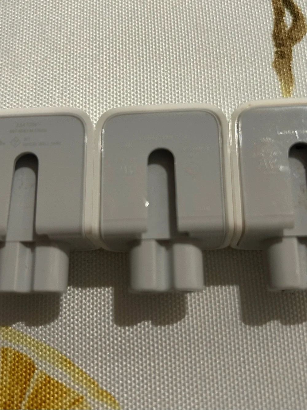 Apple duckhead wall 2 prongWhite Cell Phone Power Adapter  (Set of 3)