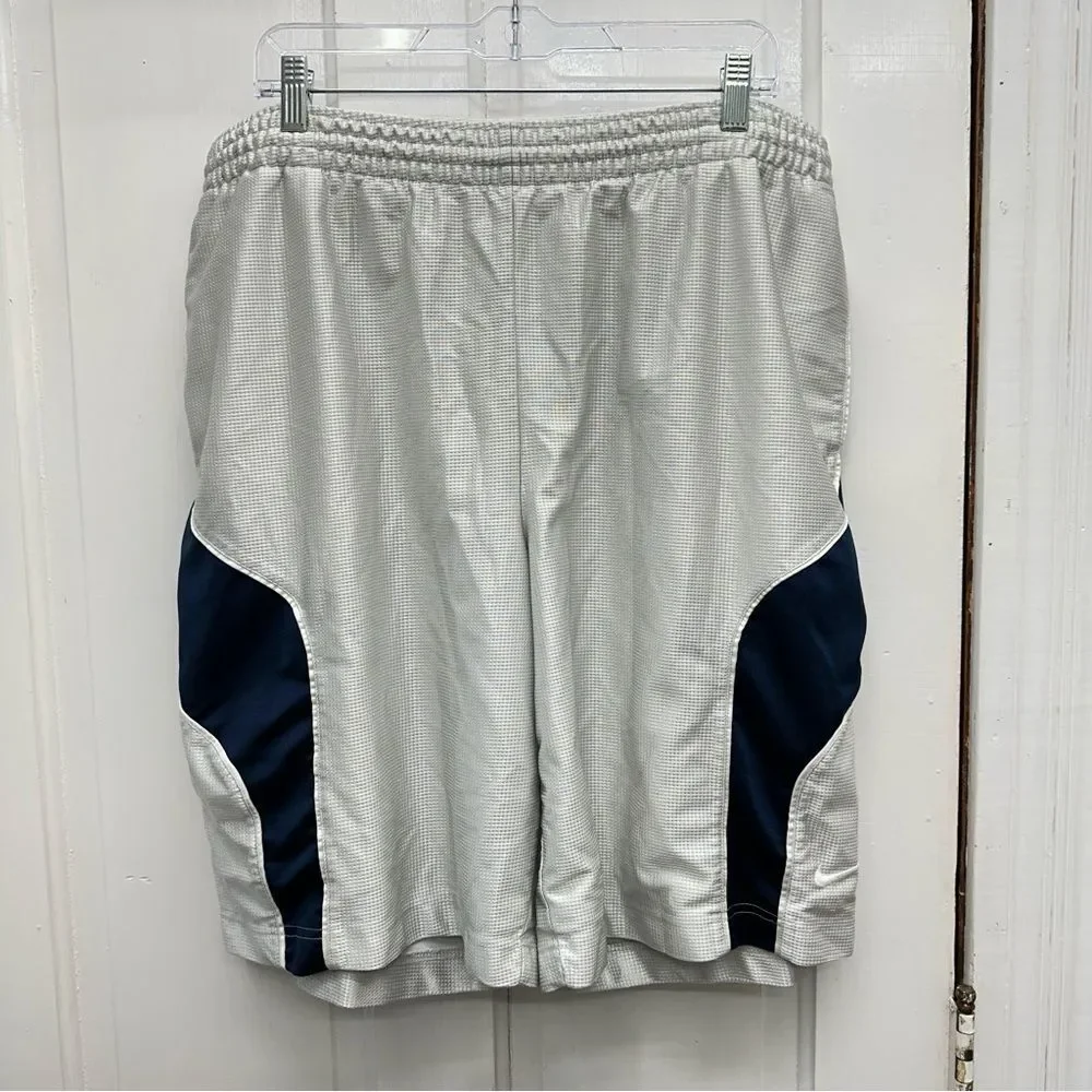 Nike vintage white