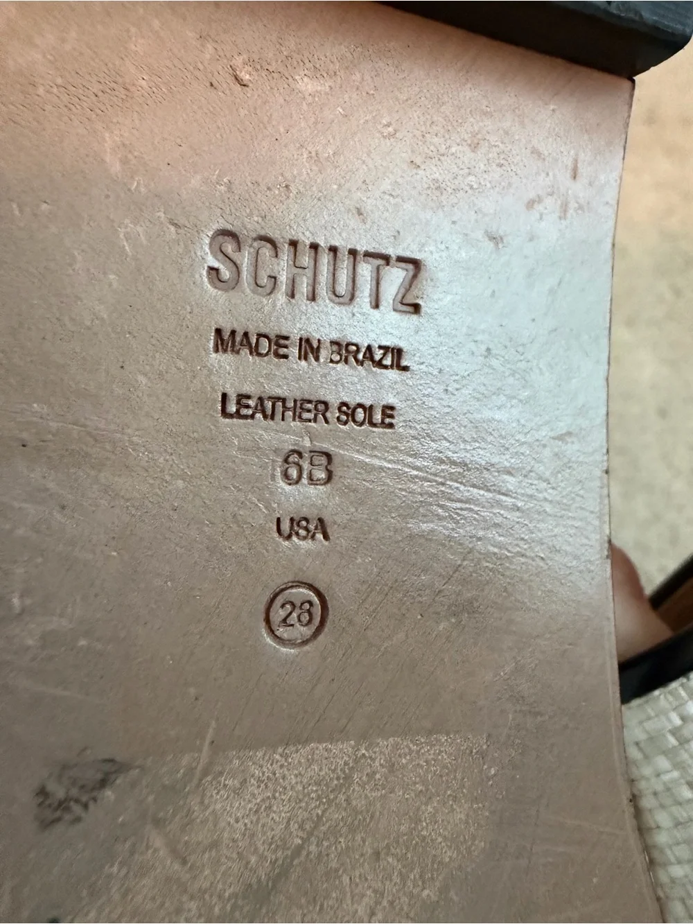 SCHUTZ step into