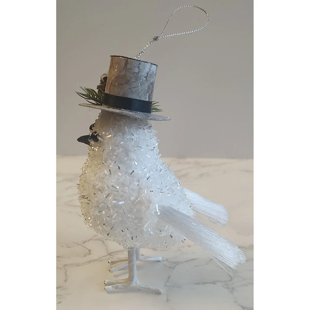 The Unbranded Brand christmas bird