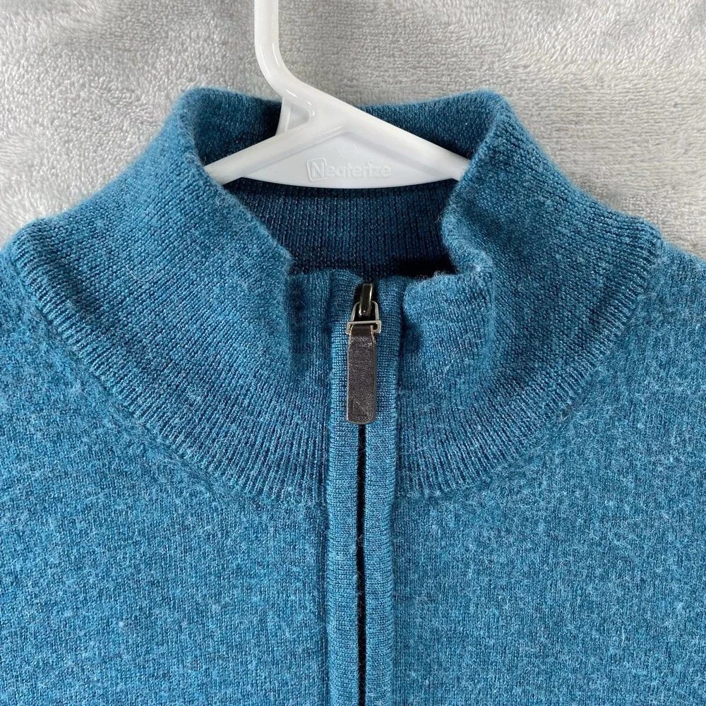 UNTUCKit men size
