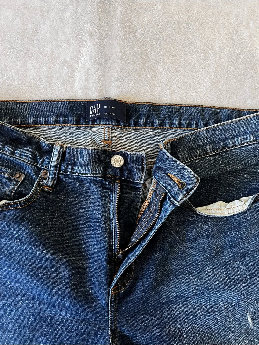 GAP slim fit