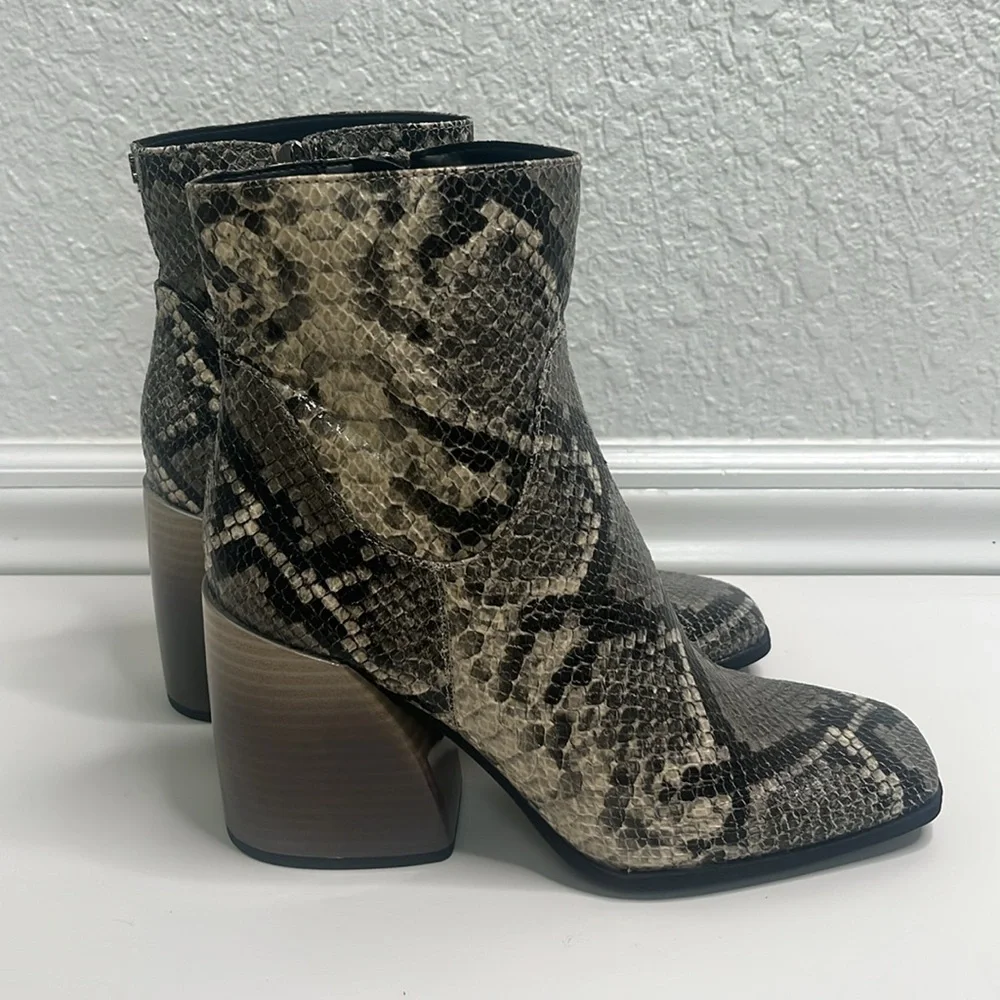 Circus by Sam Edelman new tags