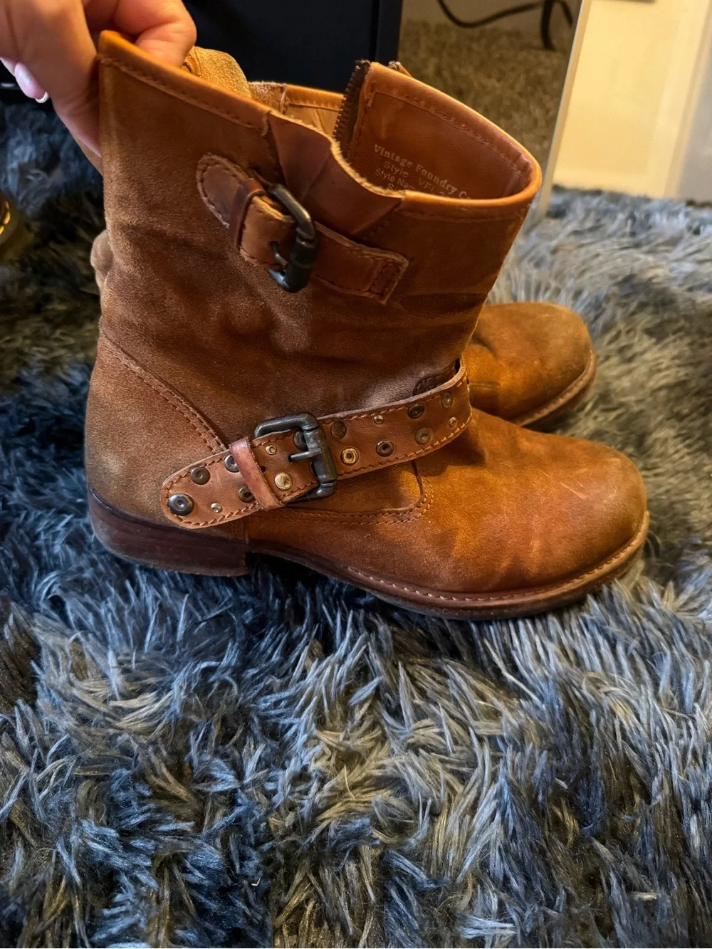 Vintage Foundry Co easy suede