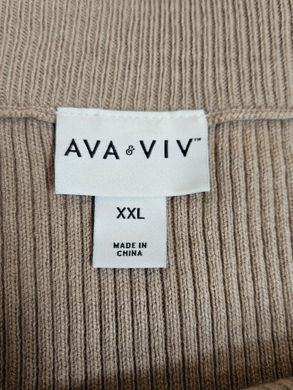 Ava & Viv ava viv