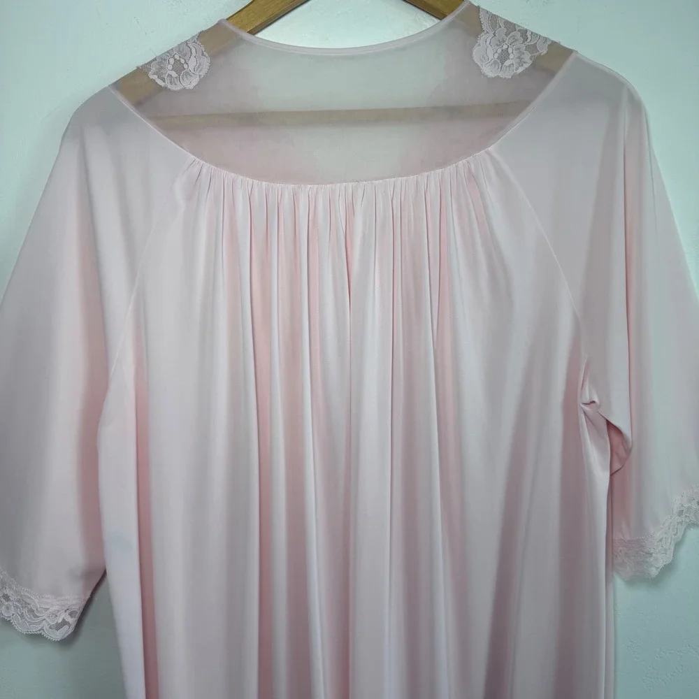 Vintage Shadowline Pink Lace Nightgown Dress Size‎ Large Made in USA Coquette